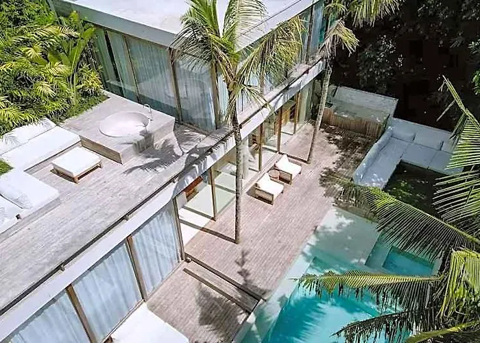 Makali Temple Village 5*